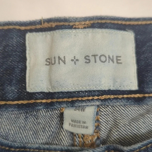 Sun+ Stone Men's Edgar Slim Fit Jeans, Color River Wash Size 34 - Picture 14 of 15